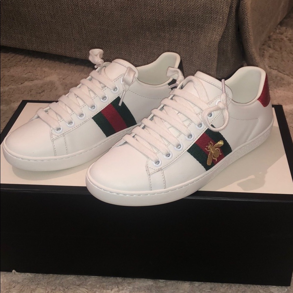 Gucci tennis shoes
